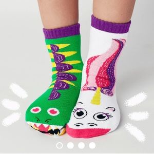 The Pals Mismatched Socks | Dragon & Unicorn| Age 4-8 Size 7-12